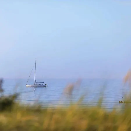 Apartment Vitus Bering - Modernes Urlaubsdomizil Zwischen Saaler Bodden Und Ostsee *